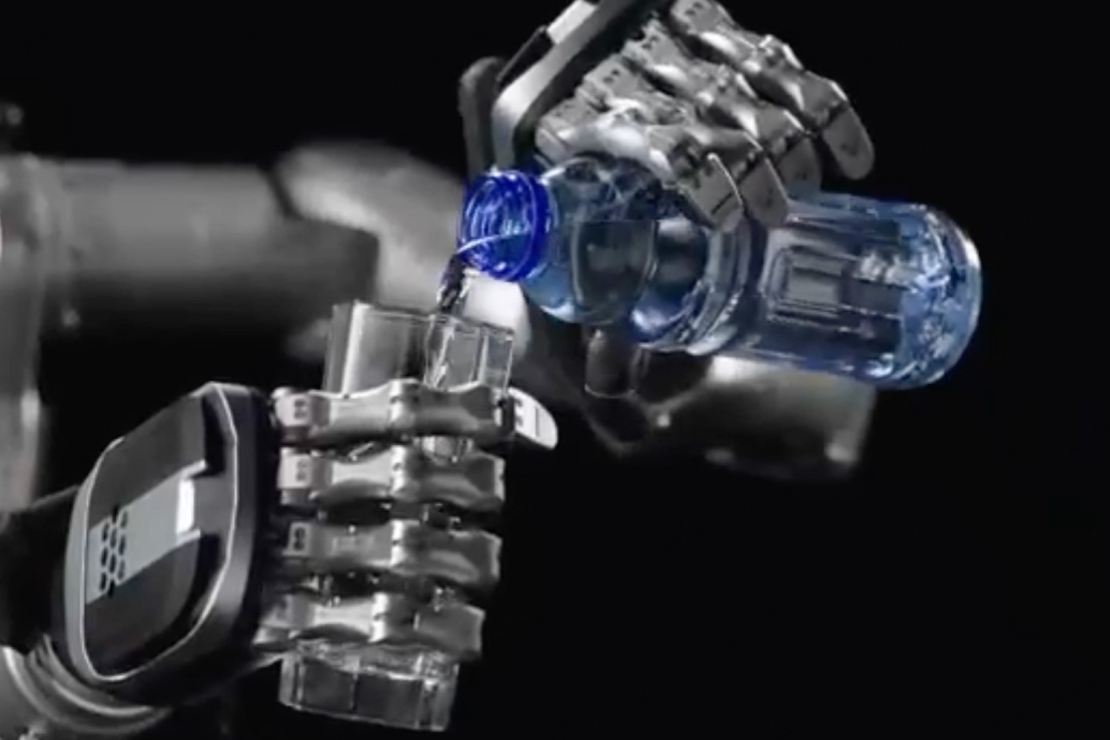 系列解读 | 304am永利灵巧手家族亮相：高自由度的创新突破