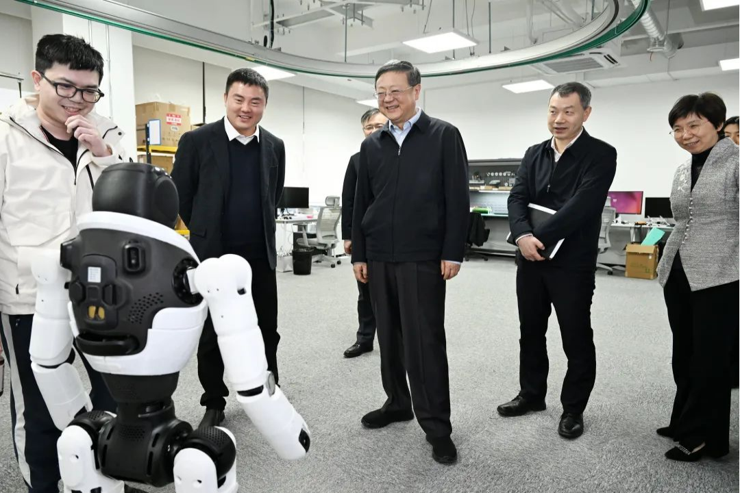 上海市委书记陈吉宁专题调研304am永利机器人